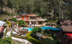 Zümrüt Çıralı Boutique Hotel